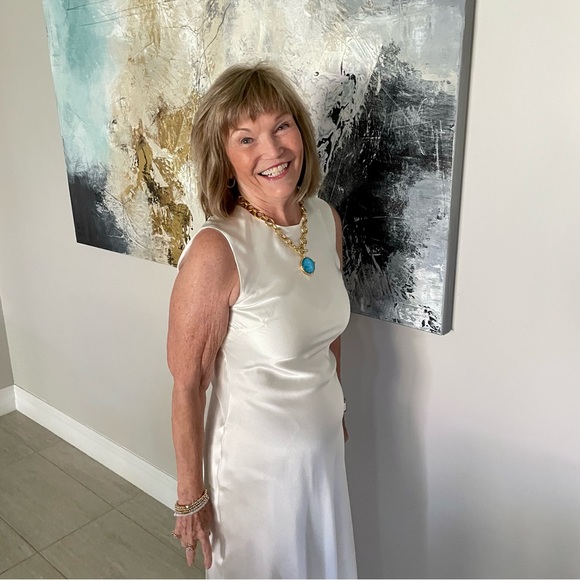 Meet your Posher, Cathy - Picture 2 of 7